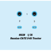 Modell av plast CHZ S-65 rysk traktor