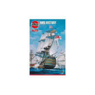 Modell av plastfartyget HMS Victory