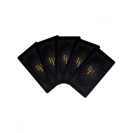 Kortleken Fournier Familiars Tarot av Lisa Parker