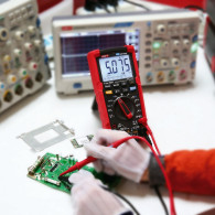 Universal mätare Uni-T PRO UT195E