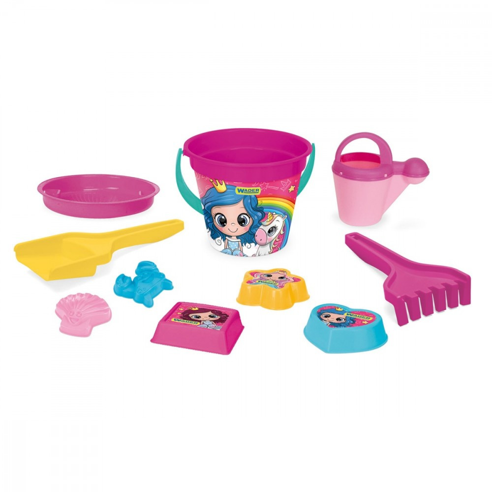 Sand set with 10 pink elements Sand set with 10 pink elements