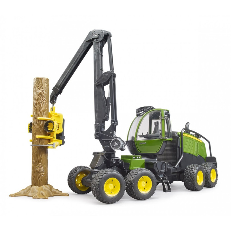 Skördare John Deere 1270G med trädhuvud