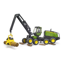 Skördare John Deere 1270G med trädhuvud