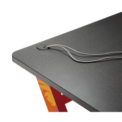 Svart speldatorbord NanoRS RS120 med max 50 kg, höjd 750 mm.