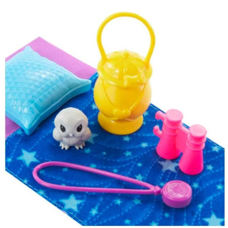 Barbie camping set Chelsea docka + sovsäck