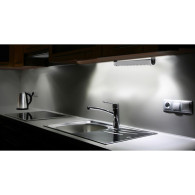 Kökslampa LED Maclean, under skåpet 9 SMD, batteridriven, PIR-sensor on/off, MCE166