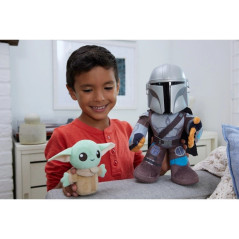 Gosedjur med Star Wars-funktion från klanen av de två grogu och mandalorianen. | HandlaSmidigt.se