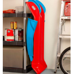 Första rutschbanan röd-blå.