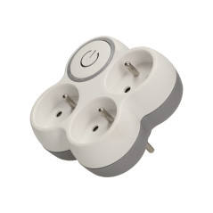 Grenuttag, 3 uttag 2P+Z med upplyst strömbrytare ON/OFF.