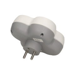 Grenuttag, 3 uttag 2P+Z med upplyst strömbrytare ON/OFF.