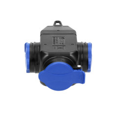 Grenuttagsspruta med stänkskydd och stöttålig, IP44, 3 uttag 2P+Z, 16A, 230V AC.