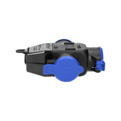 Förgreningsdosa med stänkskydd och stöttålig, IP44, 3 uttag 2P+Z, 16A, 230V AC, Schuko-version.