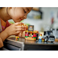 Klocki city 60404 ciężarowka z burgerami