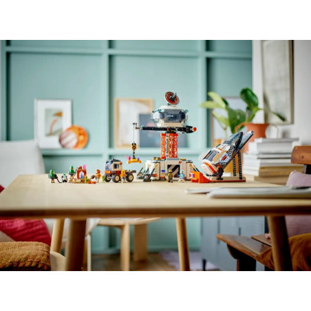 Klossar city 60434 rymdstation och raketuppskjutningsplats