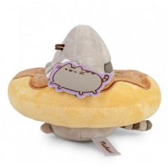 Maskoten Pusheen i en chokladmunk | HandlaSmidigt.se
