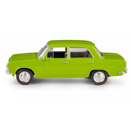 Fordonet PRL Fiat 125p grönt