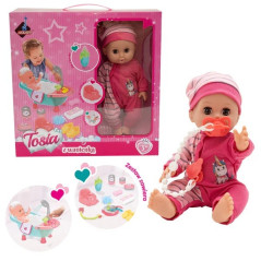 Dockan Tosia med badkaret