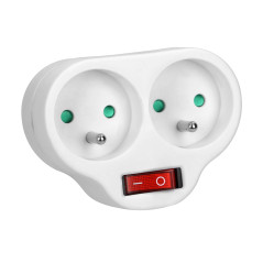 Grenuttag 2x2P+J med strömbrytare, vit