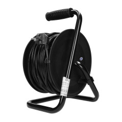 Förlängningssladd med 4 uttag 2P+Z (Schuko), PVC-kabel H05VV-F 3x1.5mm², längd - 30m, Termik, Skydd mot överbelastning.