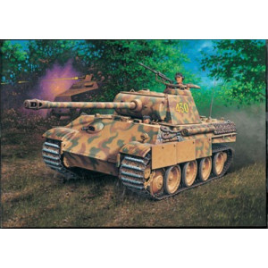 Modell av plastpzkpfw v panther ausf.g