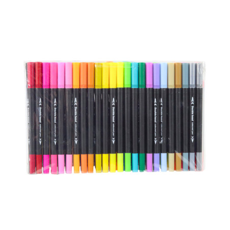 Set med dubbelsidiga pennor 48 stycken i olika färger med organisatör.