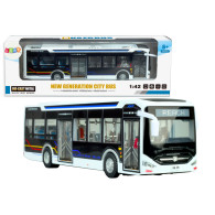 Den elektriska stadsbussen 142 i metall med vita ljus