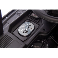 Auto Na Akumulator Scania 500R HL698  Czarne 4x4