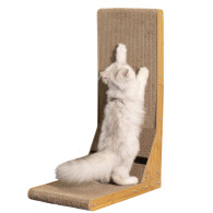 Hörnig kattklösmöbel med boll för katter 60 x 40 x 24 cm