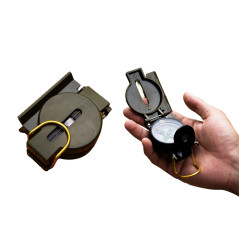 Turistkompass Kompass Mätskala Fluorescerande Markeringar Aluminium