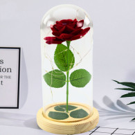 Den eviga rosen i glas kupol LED-röd belysning 21x11cm