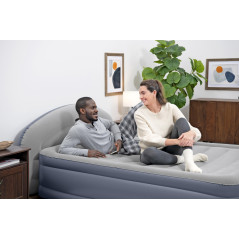 Uppblåsbar madrass Bestway 671BD