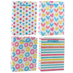 Presentpåse med hjärtan, stjärnor, prickar och ränder i färg 23 x 18 x 10,5 cm