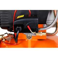 Oljekompressor vertikal 40 l, 230V