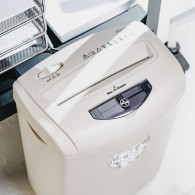 AD 1038 Beige Dokumentförstörare