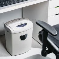 AD 1038 Beige Dokumentförstörare