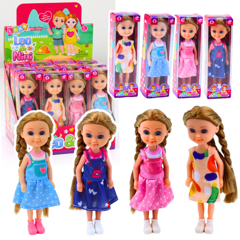 Liten docka med långt hår i klänning 15 cm mix