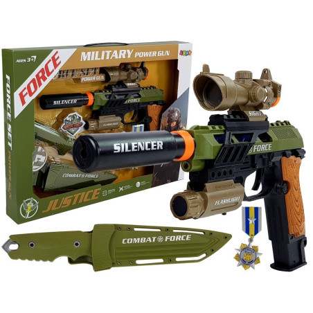 Militärset Pistol Gevär Kniv Medalj Sikte Ljud