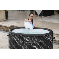 Vill du ha en isbad i 152 x 92 x 71 cm Bestway 6002Q