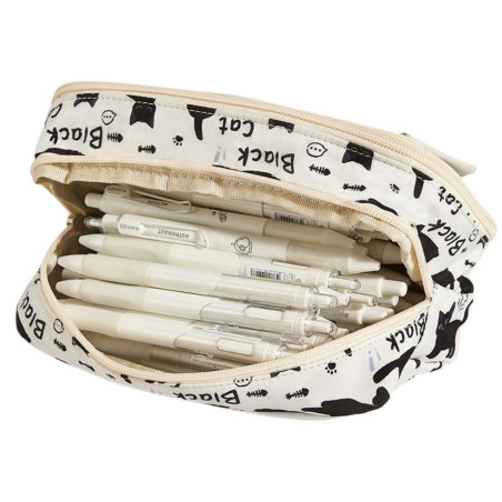 Pennfodral Skolmaterial I Svarta Katter Vit 21cm