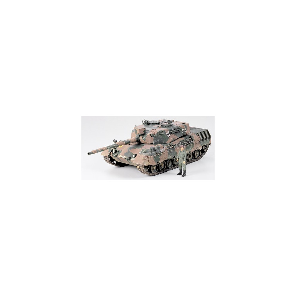 Model plastikowy west german leopard a4
