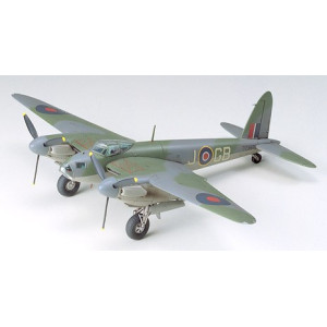 Modell i plast av de Havilland Mosquito B Mk.IPR