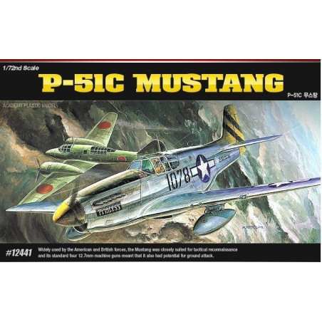 Modell av plast P-51C Mustang Red Tails