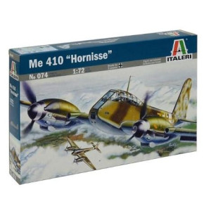 Modell av plast Messerschmitt Me 410 Hornisse