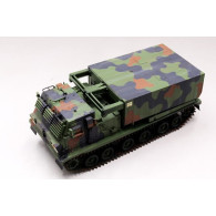 Modell av plast m270a1 multiple launch rocket system