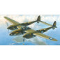 Modell i plast av Lockheed P-38 FG Lightning