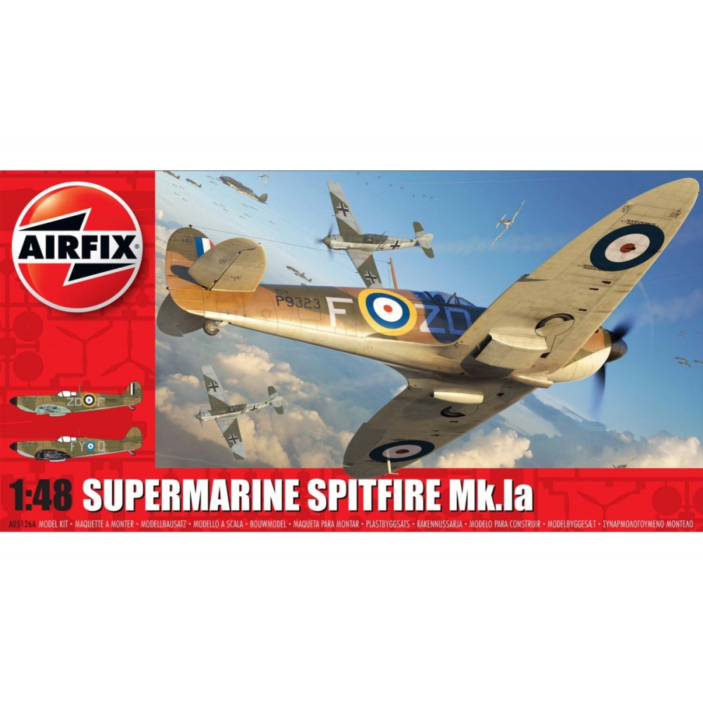 Modell i plast av Supermarine Spitfire Mk.1a i skala 1:48.
