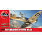 Modell i plast av Supermarine Spitfire Mk.1a i skala 1:48.