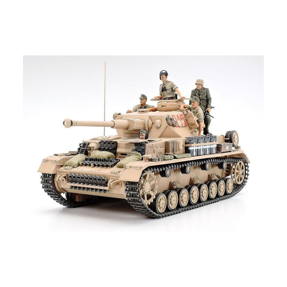 Modell av en tysk plastpanzerkampfwagen IV Ausf.G Sd.Kfz.161