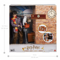Set med en Harry Potter-docka på plattform 9 3/4.