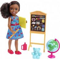 Barbie Chelsea-dockan kan vara en karriärdocka som lärare.